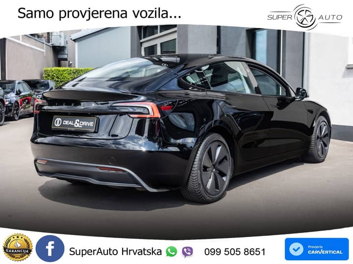 Tesla Model 3 Highland Premium 283 KS, PANO+360+ACC+GR SJED+VIRT+LANE