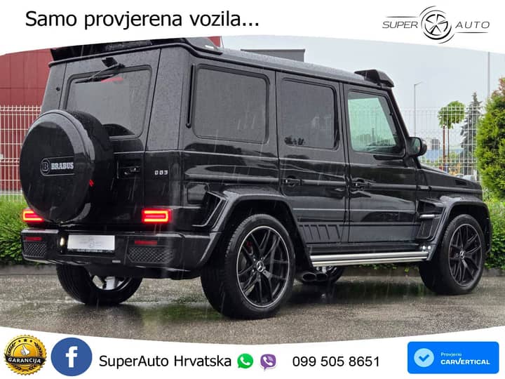 Slika prikazuje vanjsku karoseriju i detalje vozila.