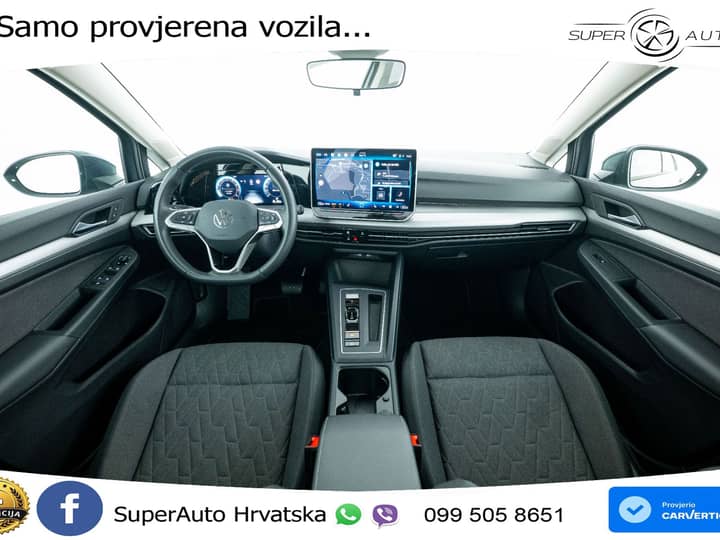 VW Golf 8 Variant 1.5 eTSI DSG Life 116 KS, LED+ACC+GR SJED+VIRT+PDC