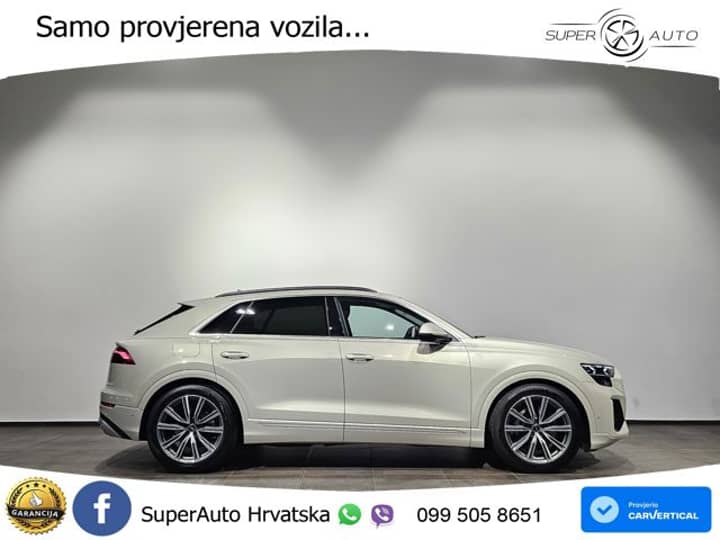 Audi Q8 55 TFSIe quattro Aut. 394 KS, ZRAČNI+360+ACC+GR SJED+KEY+HEAD+LANE