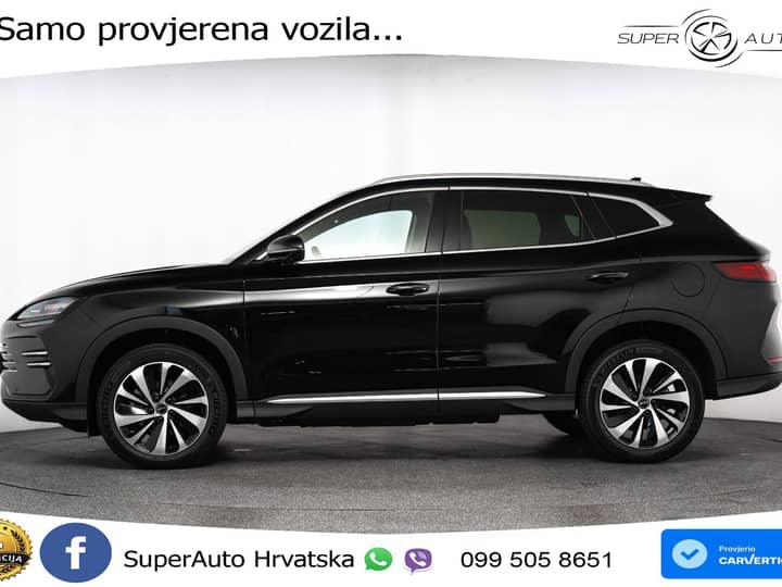 NOVO BYD Seal U DM-i 1.5L Aut. Boost 218 KS, ACC+360+GR SJED+PANO+HEAD+VIRT