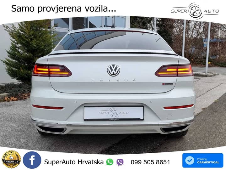 Slika prikazuje vanjski izgled vozila (stražnji kraj).