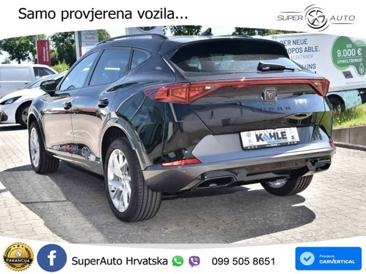 Slika prikazuje vanjski dio vozila (eksterijer).