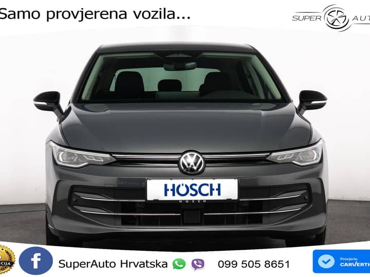 VW Golf 8 1.5 eTSI DSG Life 150 KS, LED+ACC+GR SJED+KAM+VIRT+PDC
