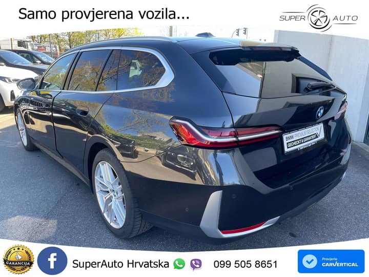 BMW 530e Touring xDrive Steptronic 299 KS, LED+ACC+4xGR SJED+360+PDC