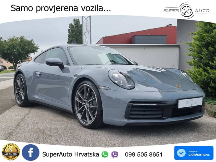 Slika prikazuje vanjski izgled vozila, eksterijer.