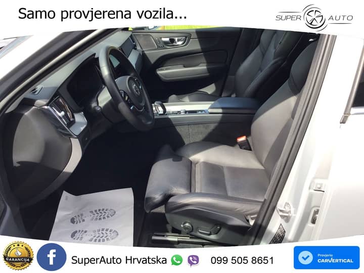 Volvo XC60 2.0d B4 AWD Aut. Ultimate Bright 197 KS, ACC+360+4xGR SJED+PANO+HEAD
