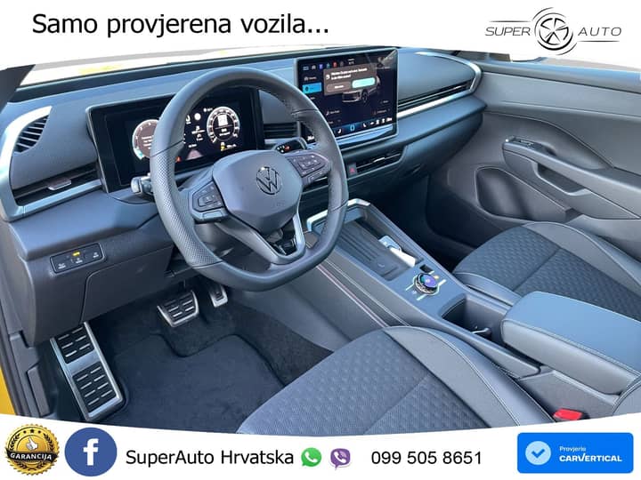 VW T-Roc 1.5 eTSI DSG R-Line 150 KS, ACC+360+KEY+GR SJED+HEAD+VIRT+LANE