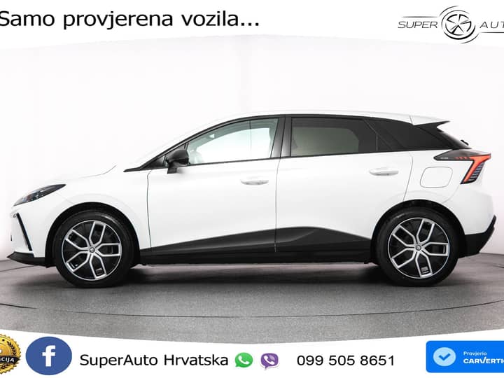 MG 4 64 kWh Luxury 204 KS, LED+ACC+ASIST+PDC+VIRT+360