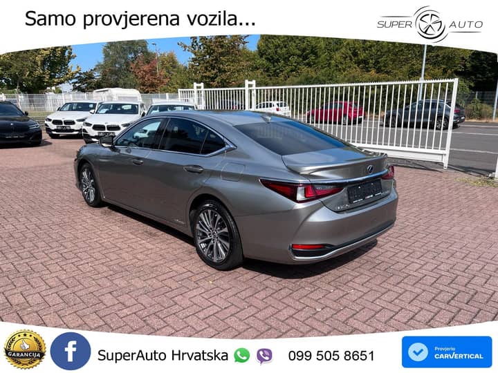 Lexus ES 300h 2.5L Aut. 215 KS, LED+ACC+GR SJED+KAM+PARK