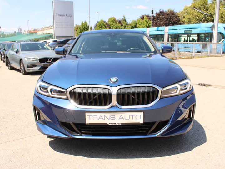 BMW serija 3 318d AUTOMATIK *LED, NAVIGACIJA, KAMERA*