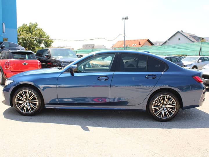 BMW serija 3 318d AUTOMATIK *LED, NAVIGACIJA, KAMERA*