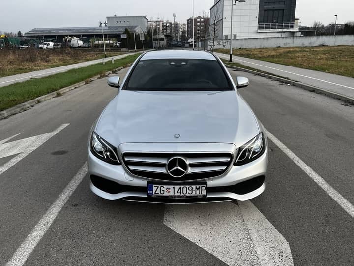 Mercedes-Benz E220d Avantgarde*WIDESCREEN*ALU 19* - eksterijer 4