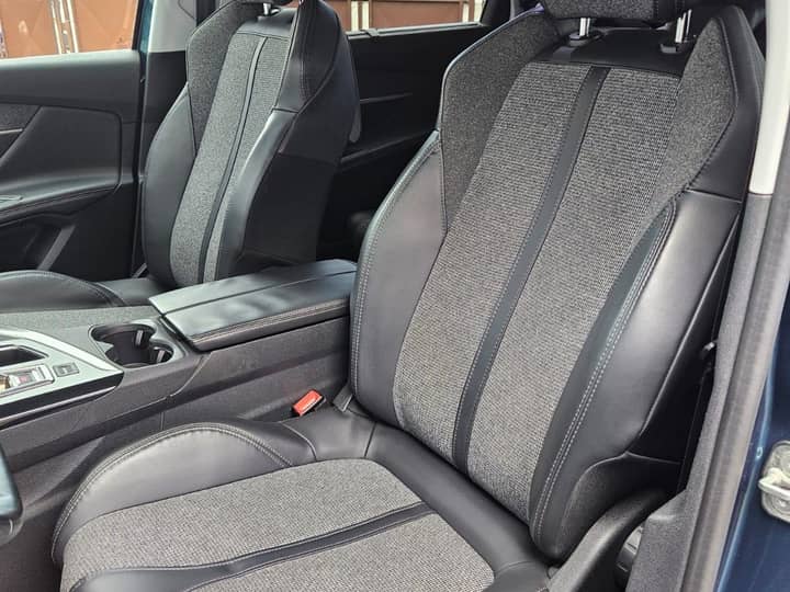 Peugeot 5008 1.6 HDi Allure*7 SJEDALA*KAMERE* - interijer 4