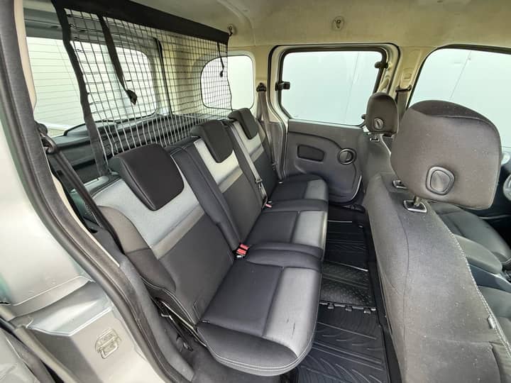 Renault Kangoo 1,5 dCi Selection*REG.01/27*NAVI* - interijer 2