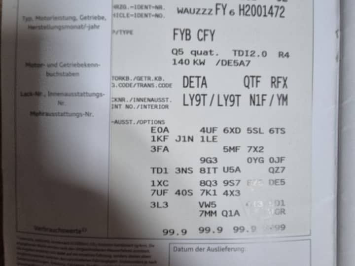 Slika prikazuje službenu dokumentaciju vozila.