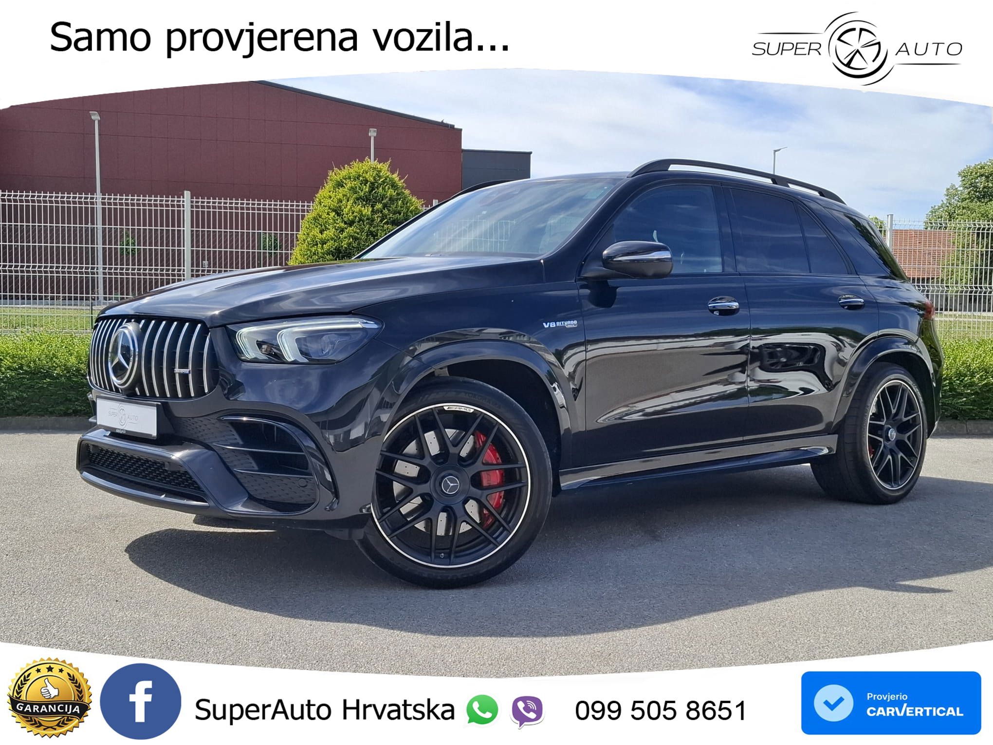 Slika prikazuje vanjski dio vozila (eksterijer) na parkingu.