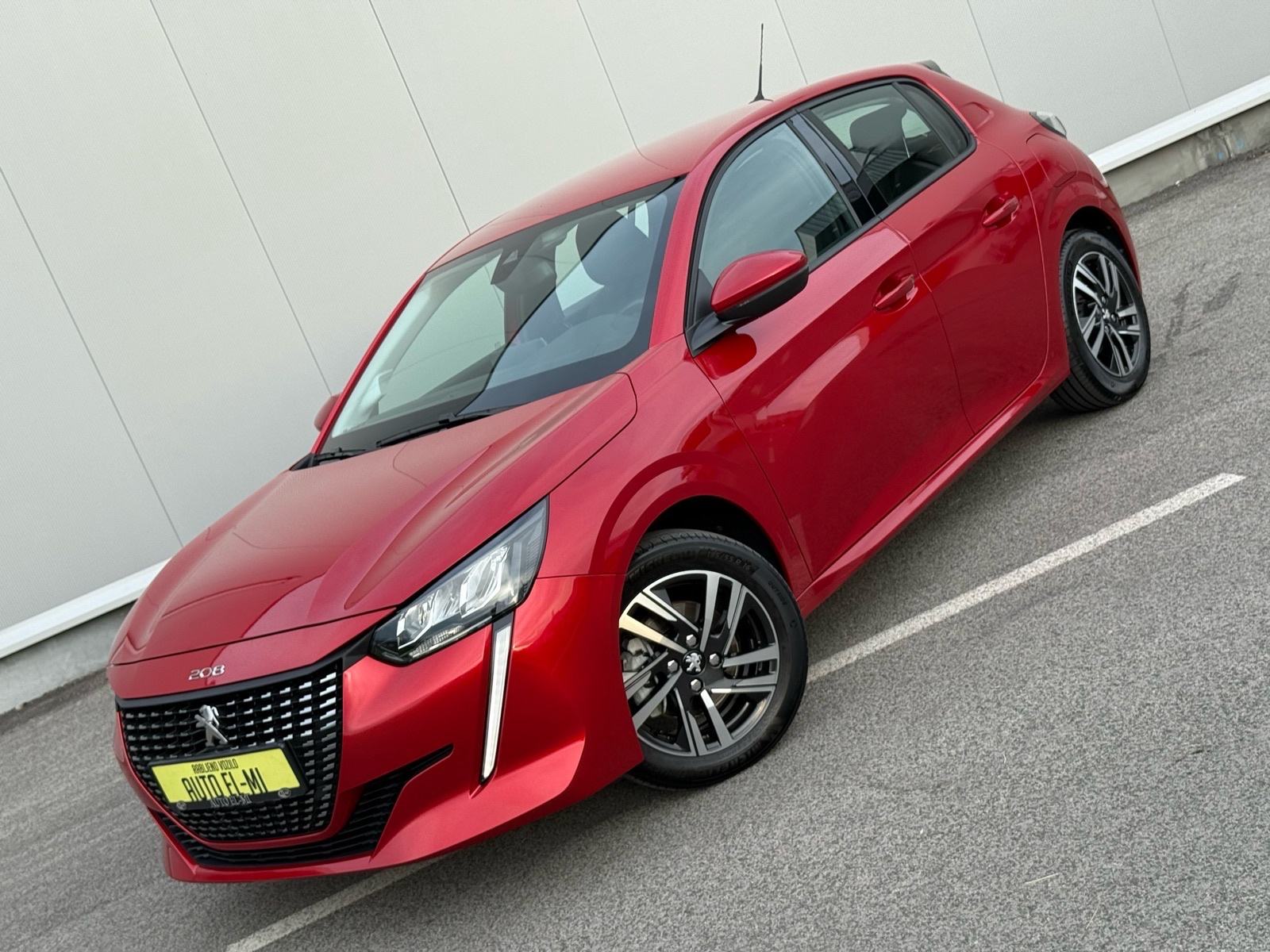 Peugeot 208 1,2 100ks Allure*KAMERA*JAMSTVO*